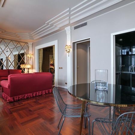 Luxury Galleria Apt - Milan Duomo Eksteriør bilde