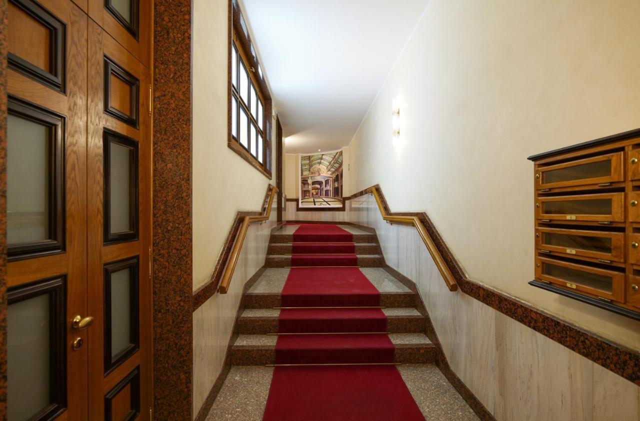 Luxury Galleria Apt - Milan Duomo Eksteriør bilde